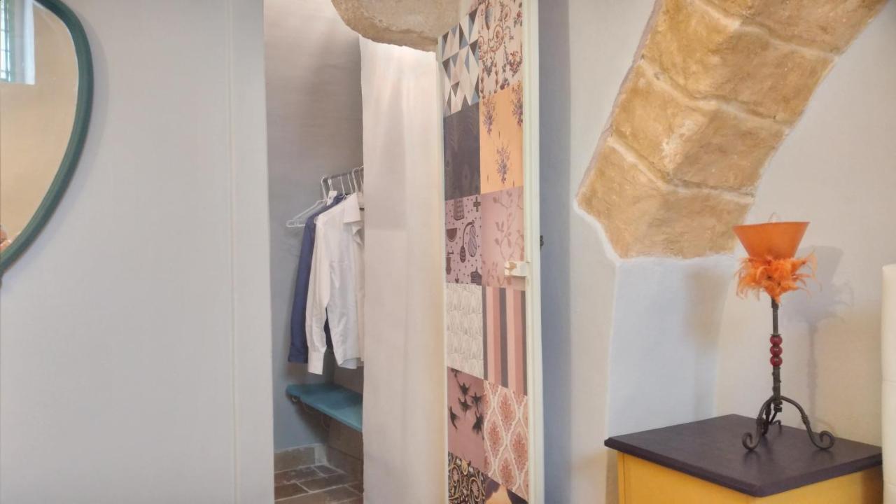Lithos Guest Room Barletta Exterior photo